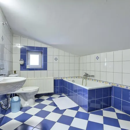 Rezydencja Karnat I I Ii Hotel