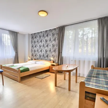 Rezydencja Karnat I I Ii Hotel *