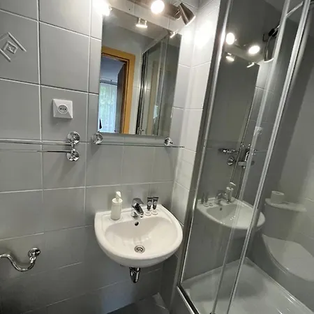 Hotel Rezydencja Karnat I I Ii