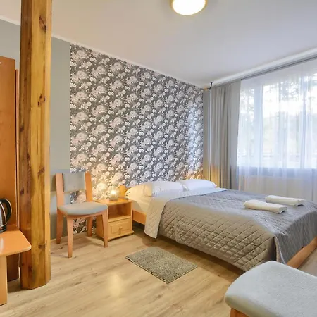 Hotel Rezydencja Karnat I I Ii *