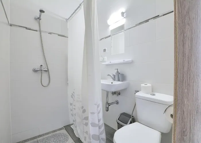 Rezydencja Karnat I I Ii Hotel *