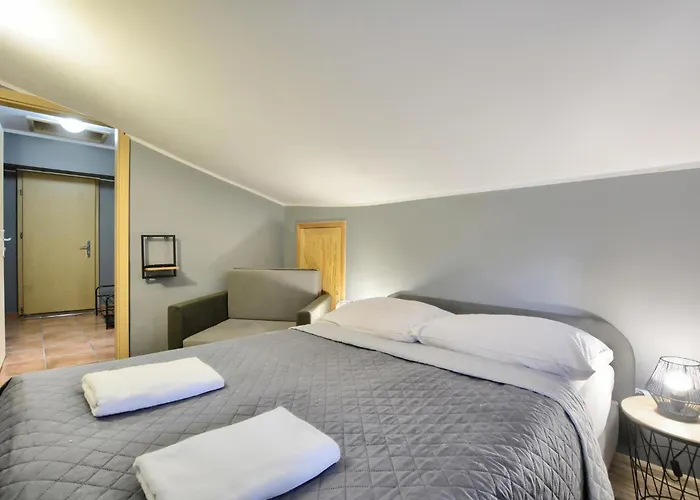 Rezydencja Karnat I I Ii Hotel *